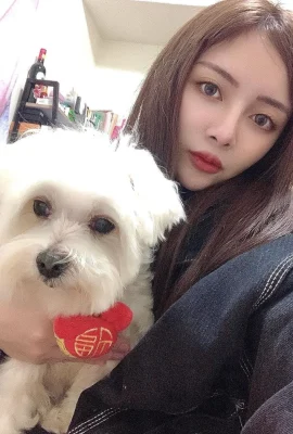 Qingqin accidentally got seduced by his eyes…