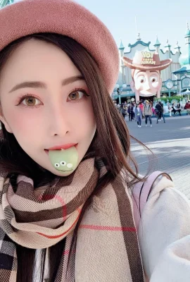 23-inch snake-waisted IG goddess! Abby Huang’s looks are too exaggerated