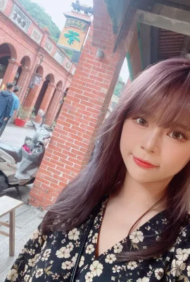 Summer Xie Xiaxia’s zero-flaw “big eyes + big breasts” photos are so tempting!