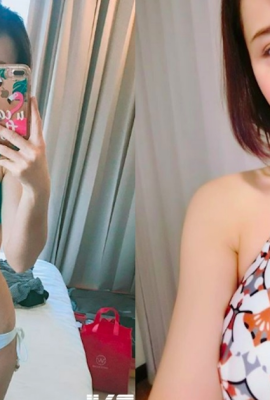 Cuteness is justice! The beautiful girl “Zhang Yujie” who was photographed outdoors has a fresh and hot smile. No wonder everyone wants to be a photographer~