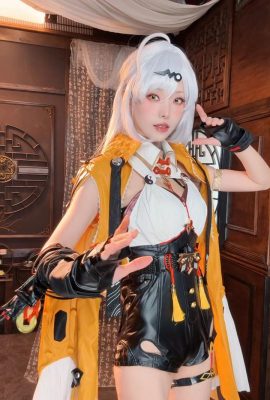 (Cosplay) ElyEE sub-September 2025 Patreon subscription