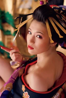 Erotic picture of nude courtesan