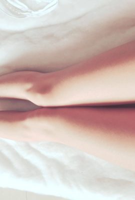 (Inte  Celebrity) Weibo Lolita – Marriage Key Large Scale Private Photo Package – Pearl One Line