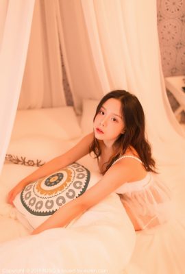 Young model Mu Muxi Mmx shows off her perfect figure in sexy white gauze lingerie in private room, seductive photo