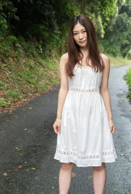 Haruka Kasumi’s pure and beautiful photos