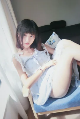 Coser@Pudding Dafa – Sheer lace white socks