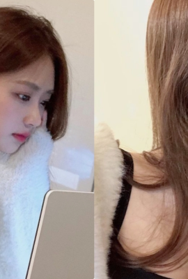 So sweet! The “charming girl with deep grooves” using the puter, her “full breasts” are so exciting!